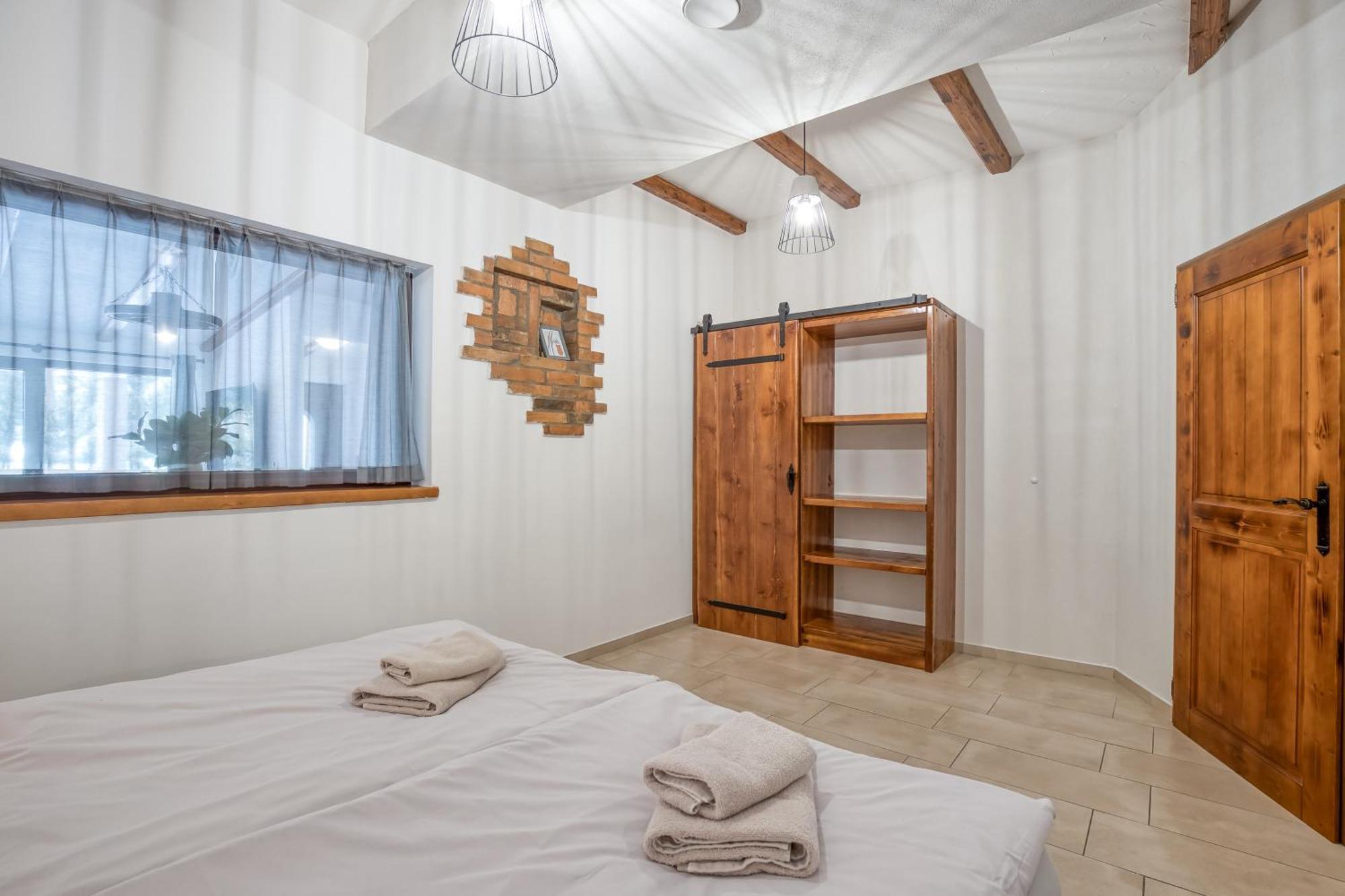 Bajsova Domacija Apartment Podcetrtek Room photo